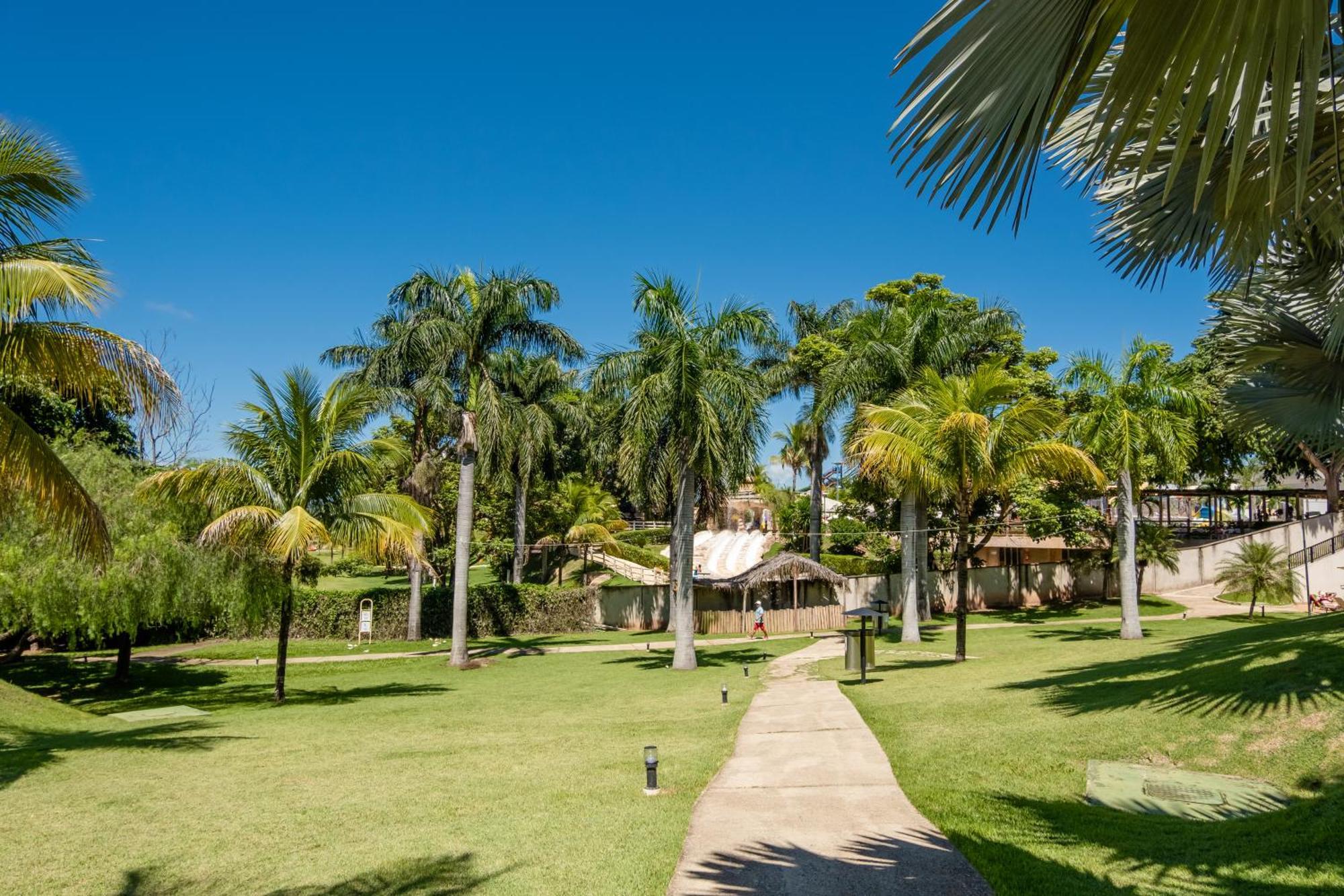 Marina Flat - Oficial 4* Caldas Novas